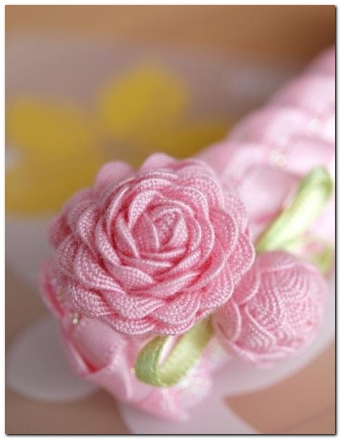 Скрапбукинг - Как сделать цветок из ric rac ленты